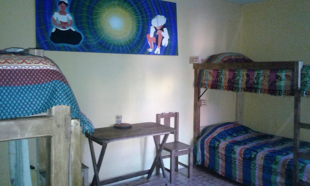Hostal Nahui Ollin San Cristóbal de Las Casas Екстериор снимка
